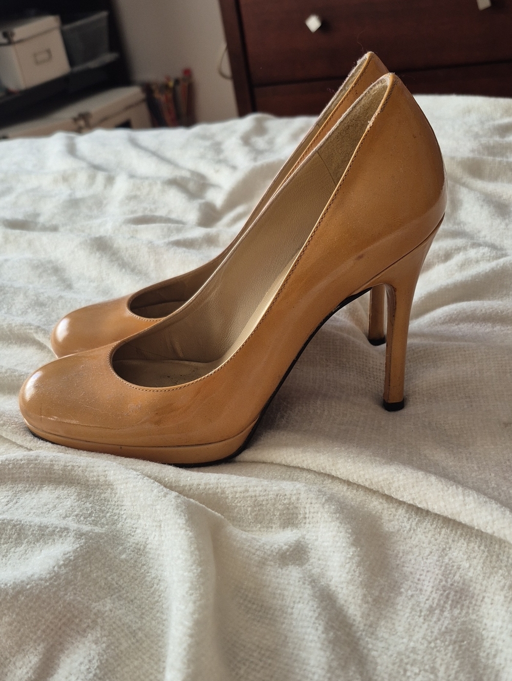 Stuart Weitzman Camel/Tan Patent Leather High Heel Pumps